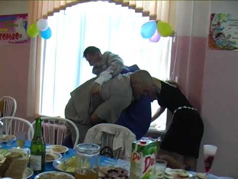Невесту трахают в машине