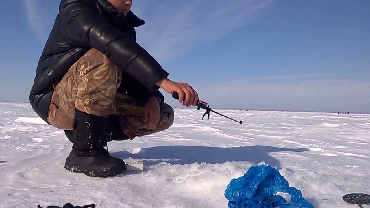 Рыбалка зимой на Алтае изображения Рыбалка зимой на Алтае изоражения