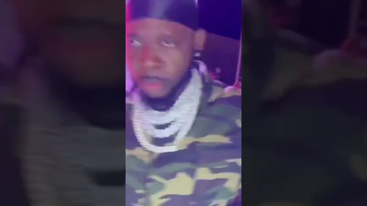 Fred josias devide o mesmo palco com Mr Bow em tete