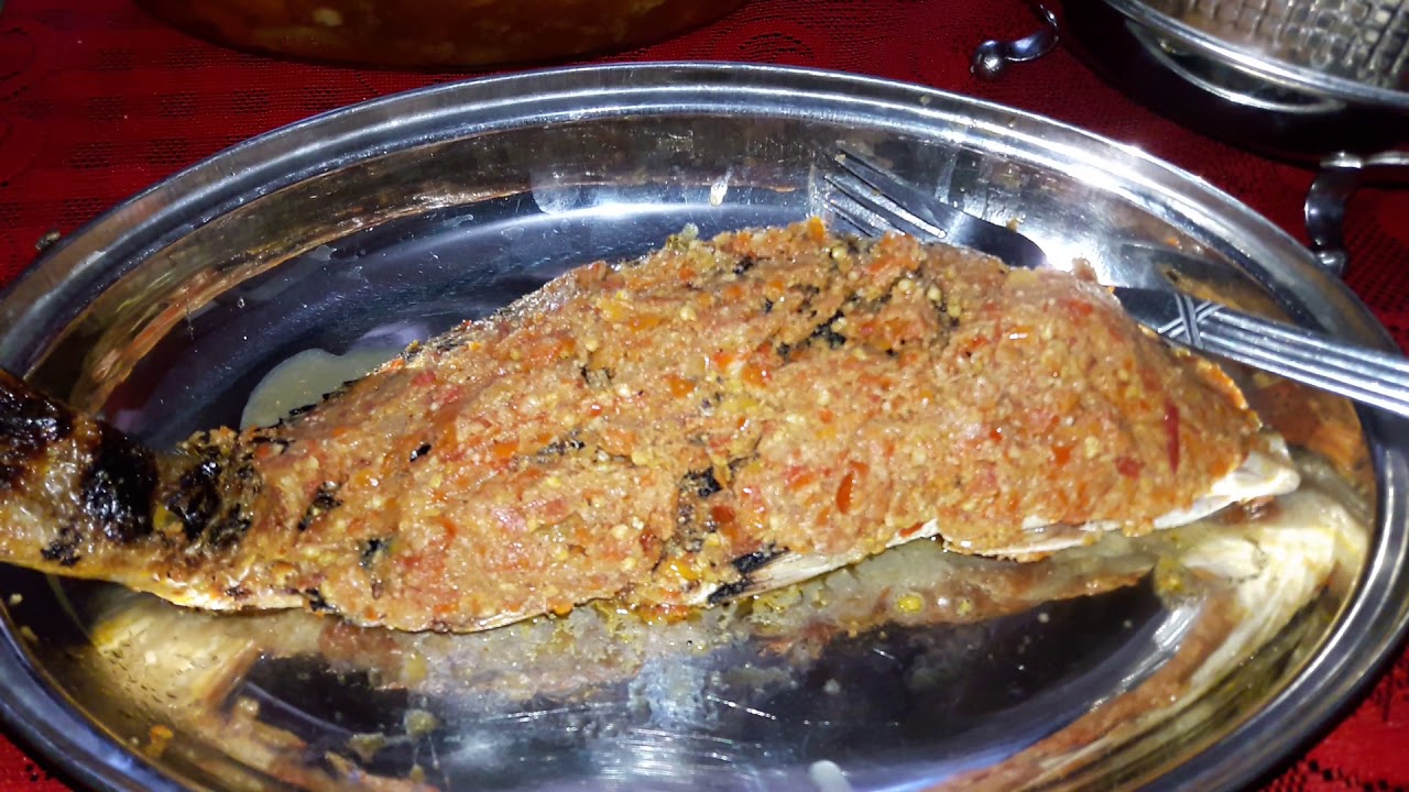 Makan Siang di hari Minggu ala Makanan Manado #AyamAsamManis #