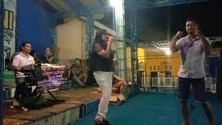 Download Lagu kebayang vokal Mimi carini ll ws pro audio cirebon MP3 Download Lagu kebayang vokal Mimi carini ll ws pro audio cirebon MP3