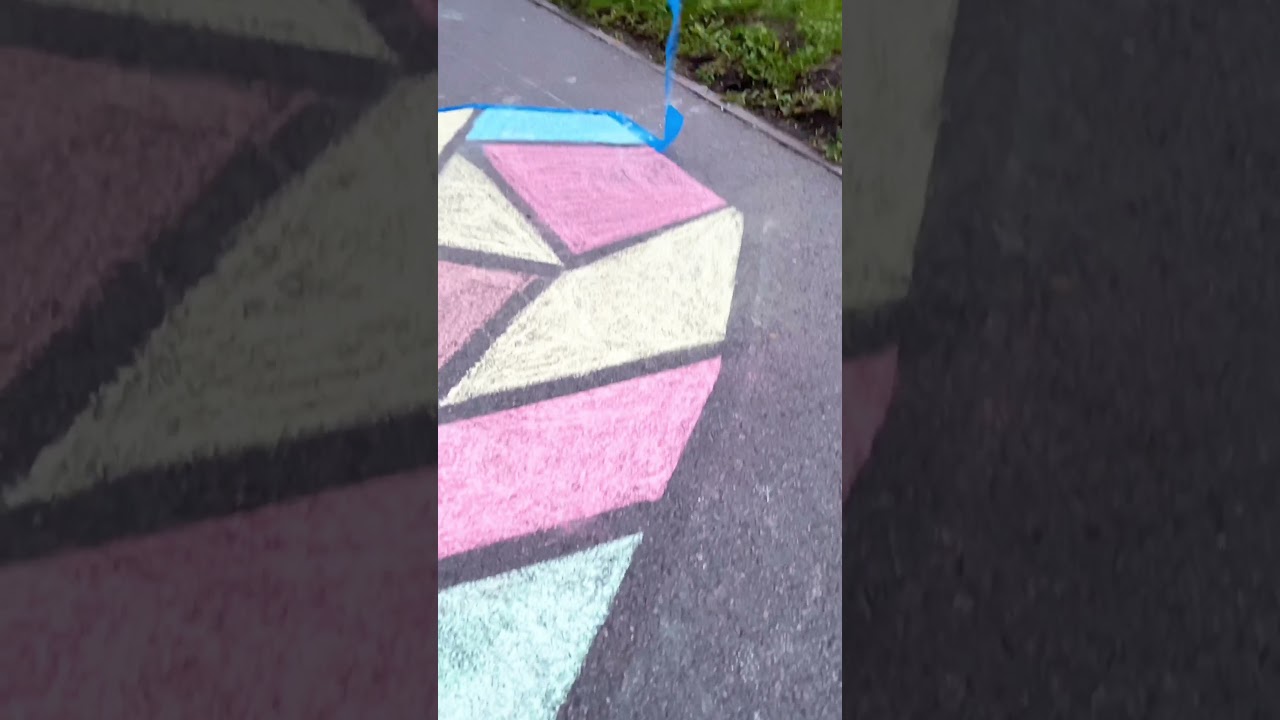 Cool street art idea 💡 