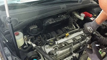 SUZUKI SX4 SPARK PLUG REPLACEMENT / AIR FILTER REMOVAL
