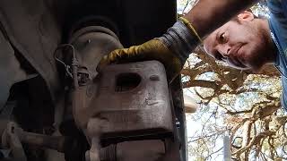 2009 Kia spectra strut assembly replacement