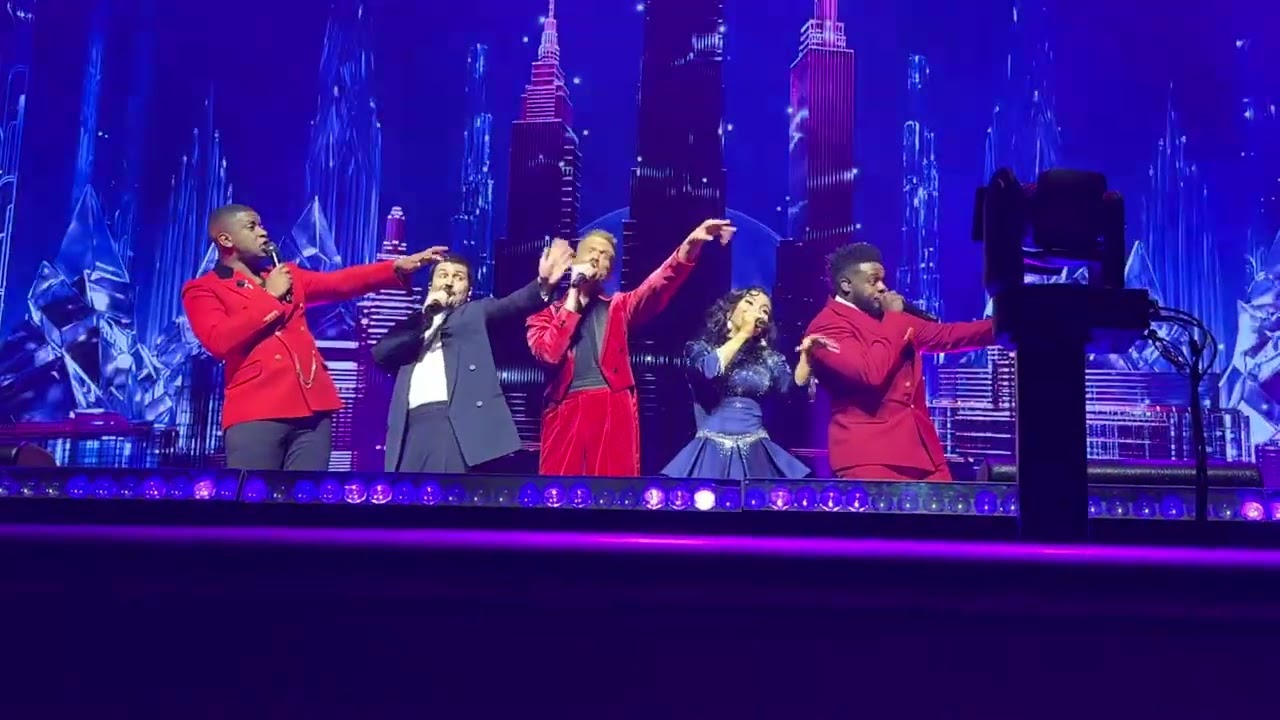 Pentatonix Holly jolly Christmas 12/7/2025 Belmont park, ny 