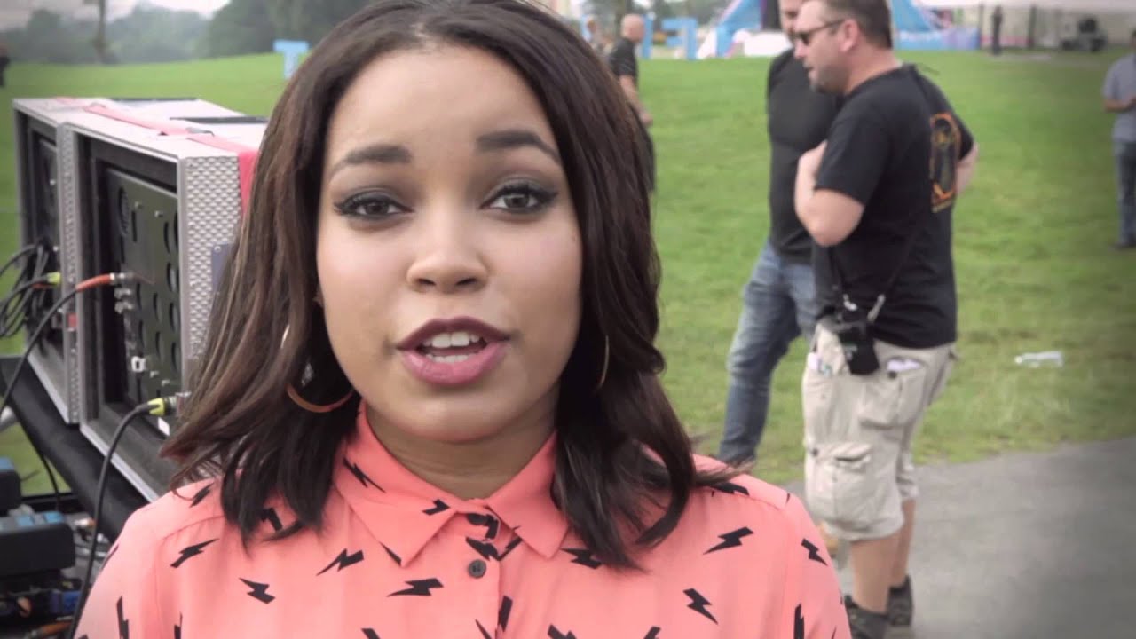 Up All Night the Movie: Dionne Behind the Scenes!