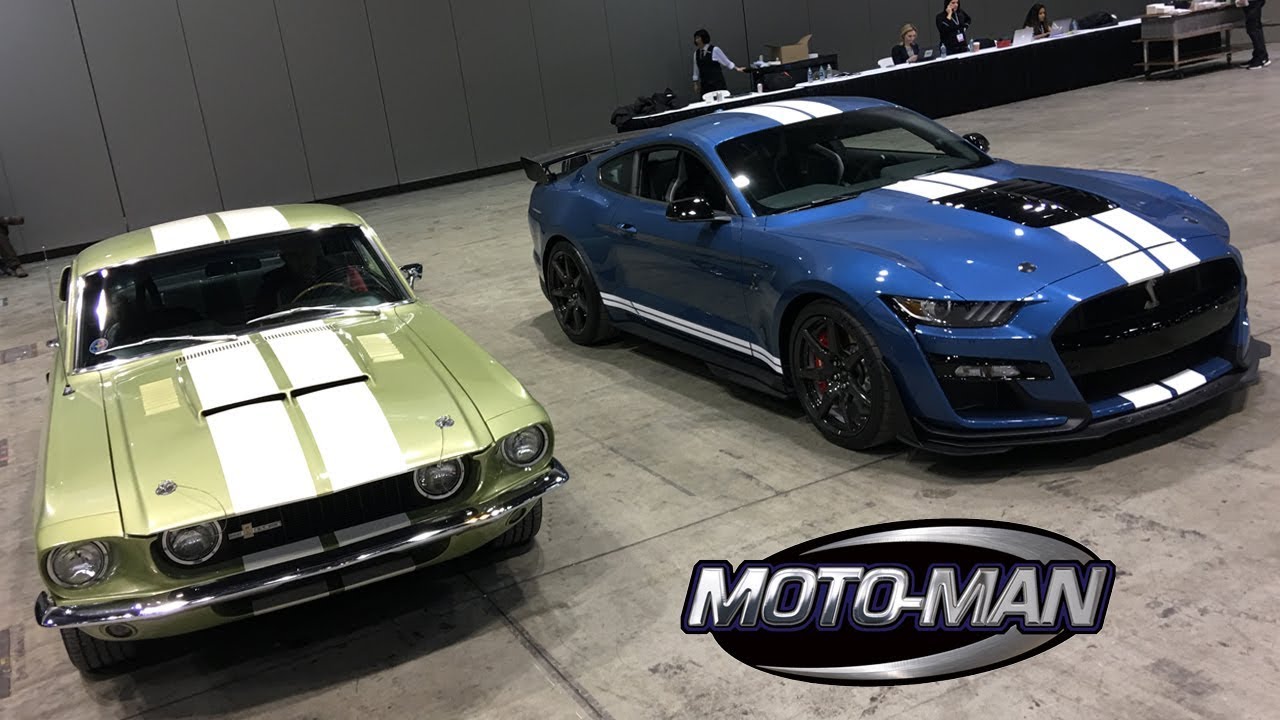 Driving a 1968 Ford Mustang Shelby GT500 *INSIDE* the 2019 Chicago Auto  Show #CAS19 - YouTube
