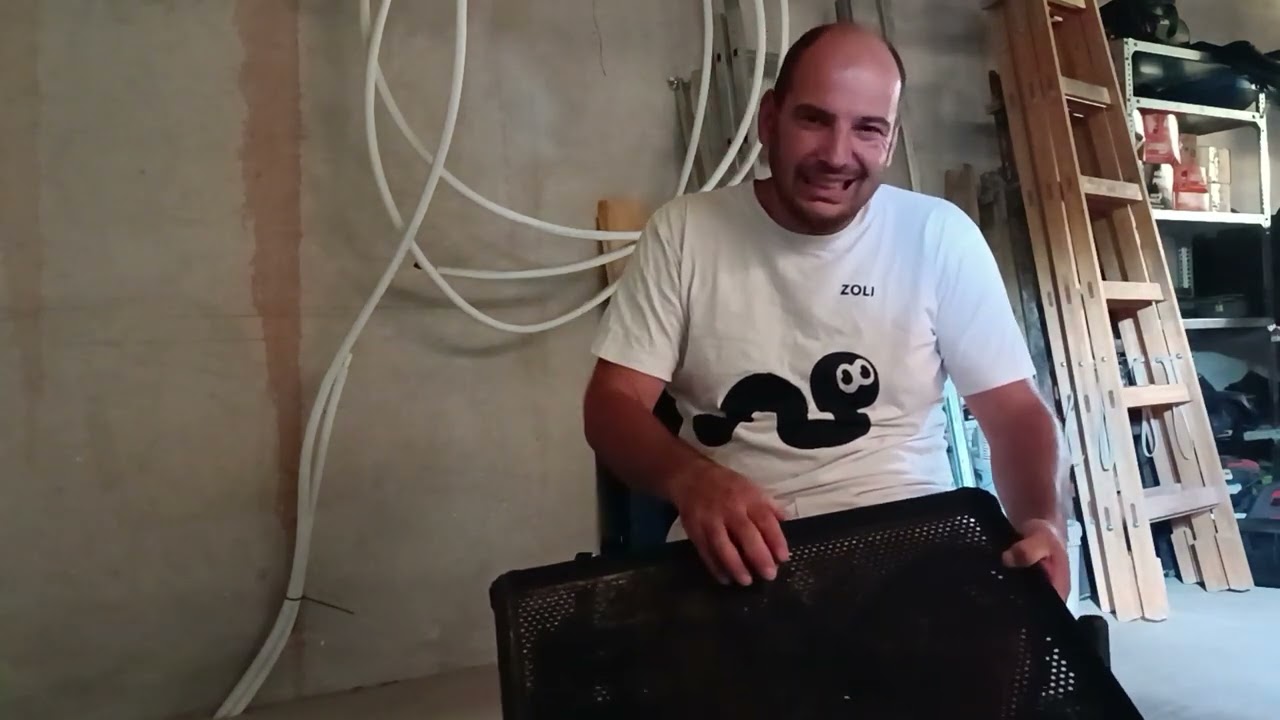 Feeder fotel vs Versenyláda/Feeder chair vs Seat box