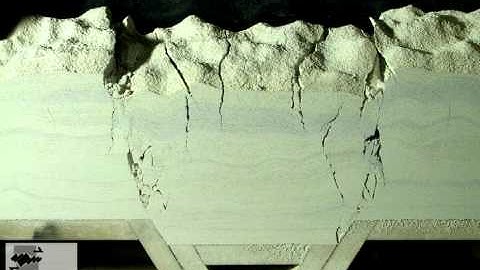 Oblique view of an volcanic growth fault (Analogue geological model)