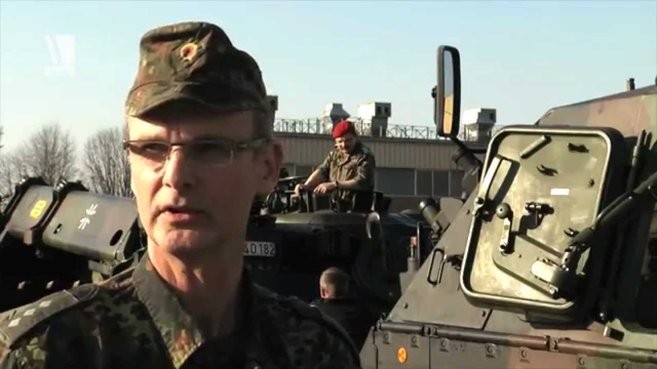 Zerreißprobe – Klebeweltrekord mit Panzern der Bundeswehr