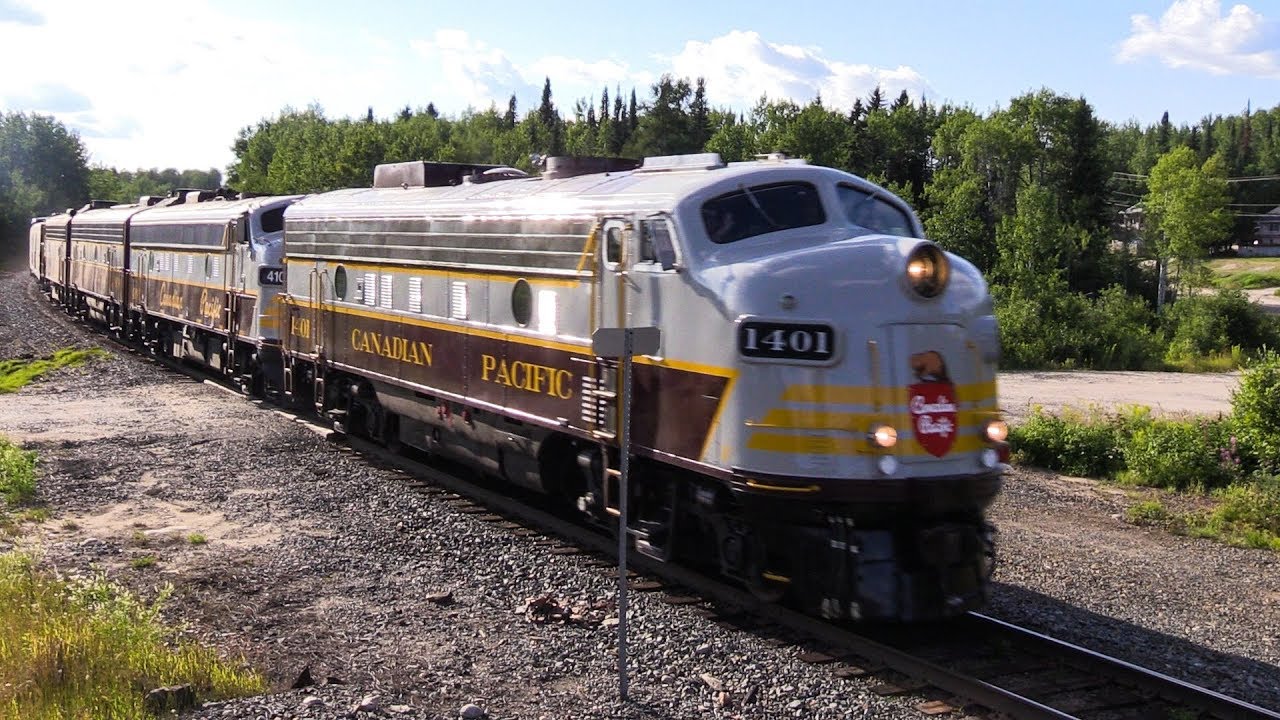 CP 1401 at Chapleau (07AUG2017) YouTube