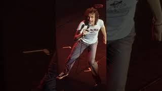 Happy birthday 🎂 to singer Lou Gramm (Foreigner)