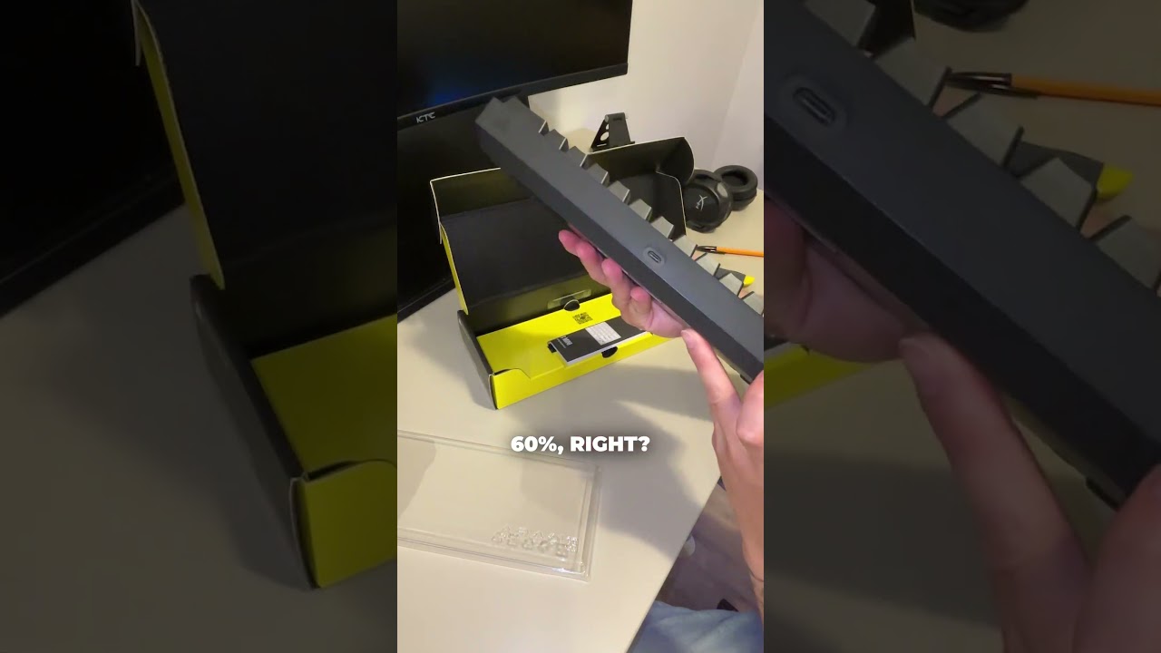 Corsair RGB 65 Mini Review & Unboxing