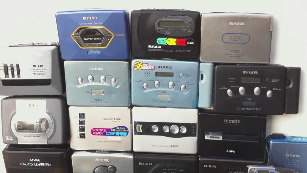 Aiwa Cassette Collection 2 Walkman Radio Cassette Player/Recorder HS