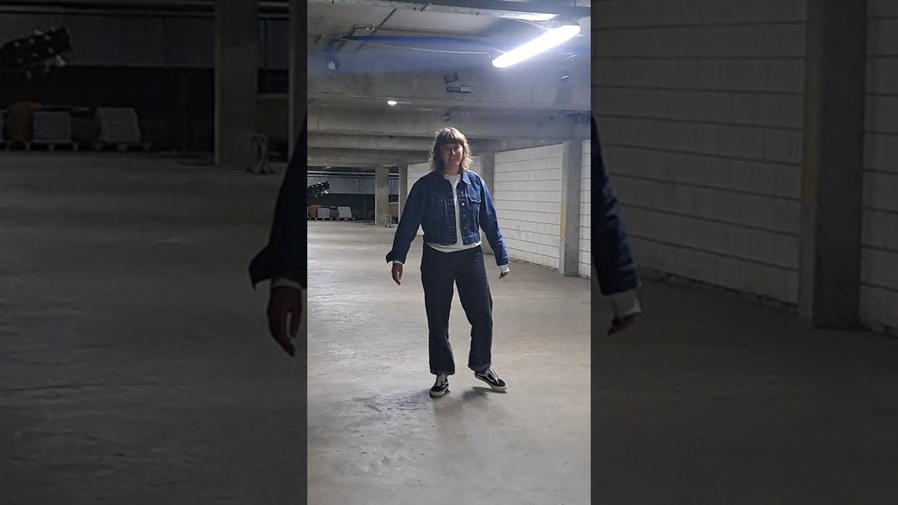 grondstof - DELAY [phone recording @ Trix Garage]