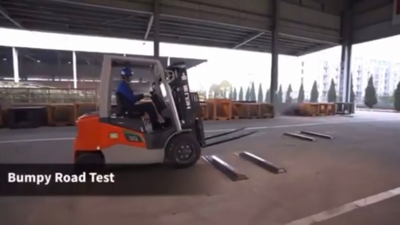 Lithium battery versus propane gas Bumpy Road Test forklift ev heli