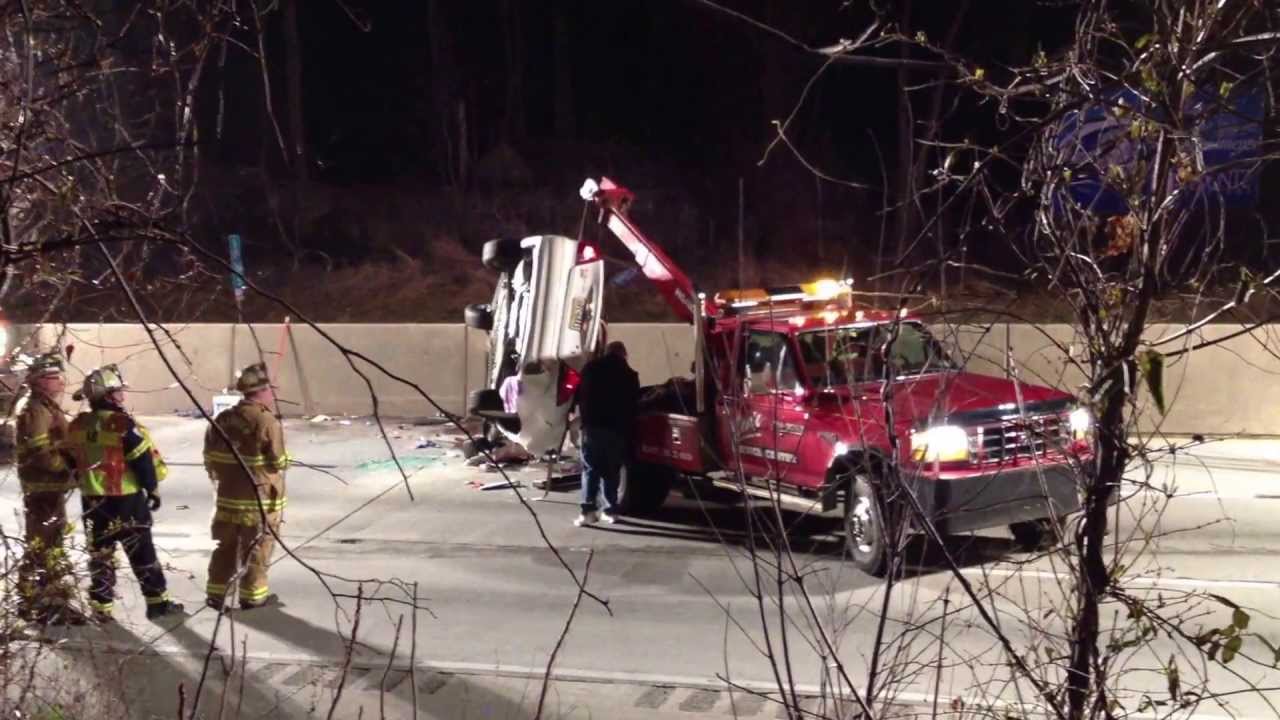 car drop on tow truck - YouTube