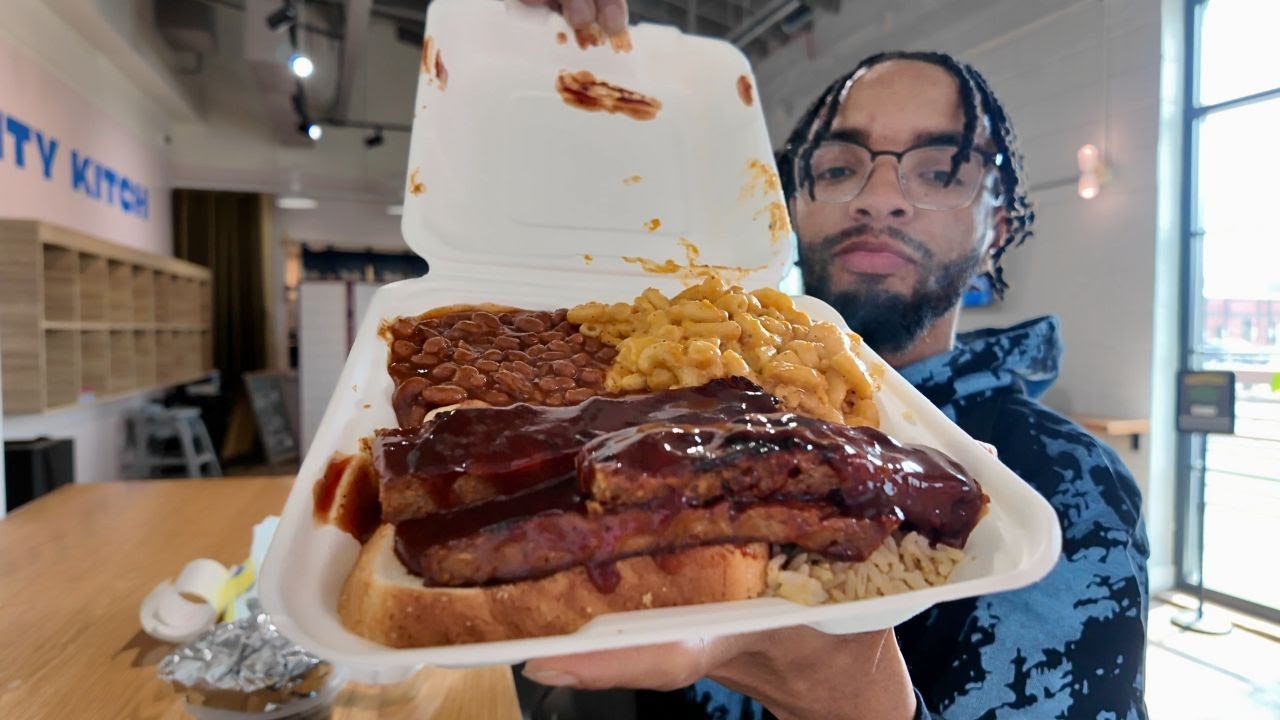 THIS VEGAN SOUL FOOD SLAPPED HARD! | Taste of Soul NC Review