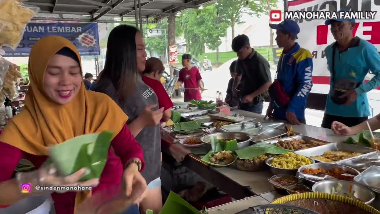 SEBELUM KE PASAR MAKAN NASI PECEL MBAK EVI DULU GAESS..