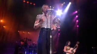 Madonna - La Isla Bonita [The Girlie Show] chords
