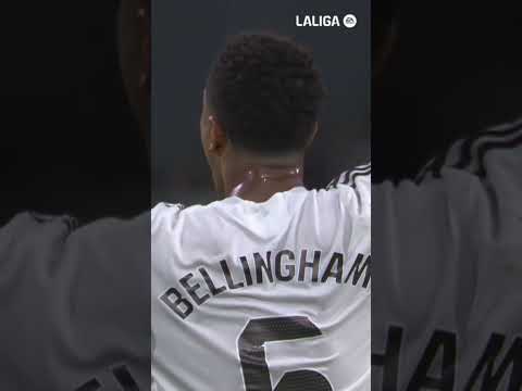 Paradón de Álvaro Valles a Jude Bellingham 😮‍💨🧤 #laligahighlights — football highlights