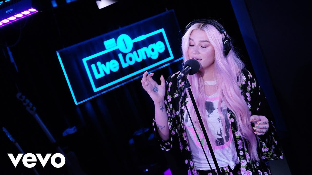 Kesha – Learn To Let Go in the Live Lounge