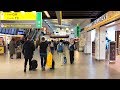 Walking from Gate D41 to Gate G10 at Schiphol Airport Amsterdam