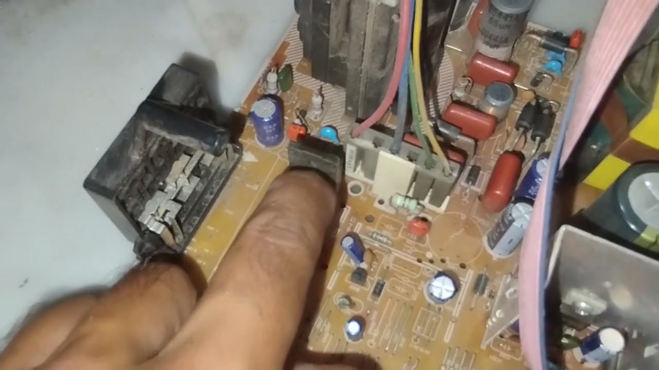 como reparar televisor Samsung que solo prende la luz paso a paso solusion