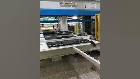 MÁY CẮT DẬP THUỶ LỰC ĐẦU ĐI ĐỘNG, XOAY 360 ĐỘ, LẬP TRÌNH THAY DAO TỰ ĐỘNG