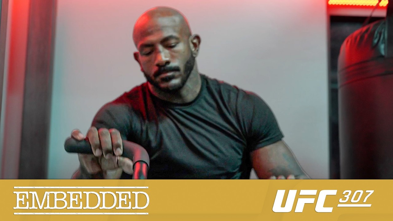 UFC 307 Embedded: Vlog Series - Episode 3 - YouTube