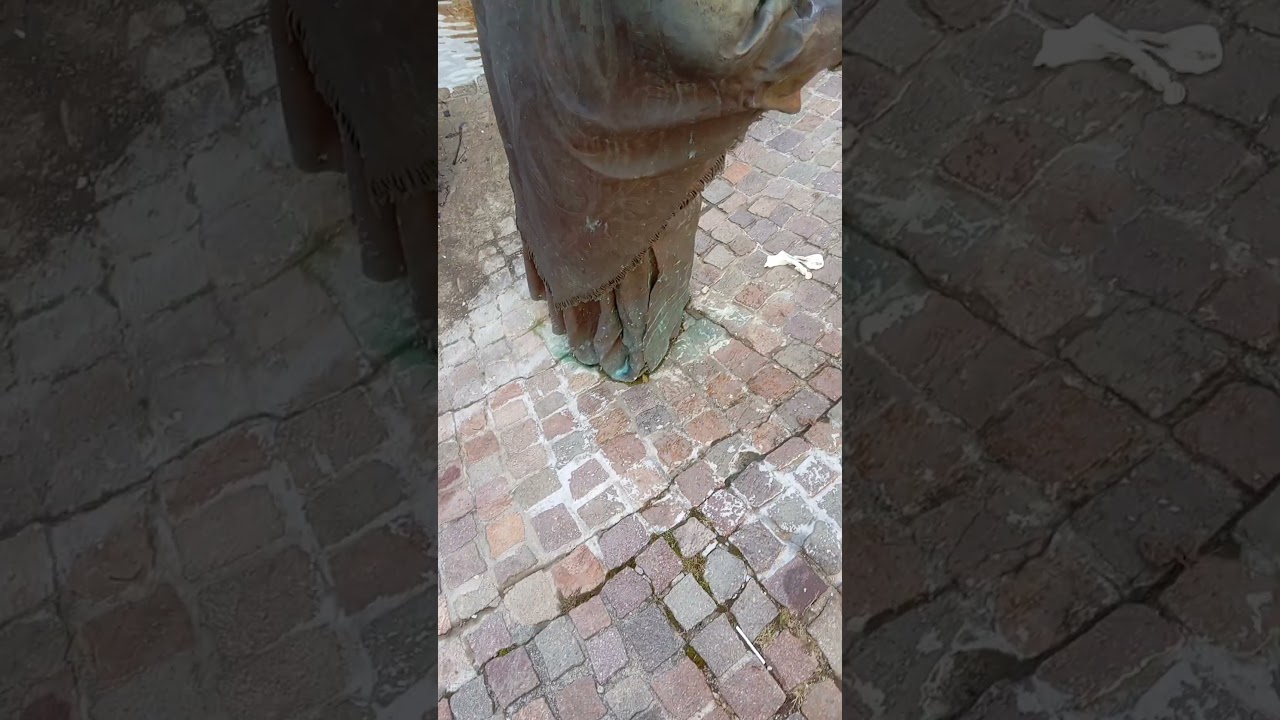 Zigeunerfamilie in Weil der Stadt am Narrenbrunnen