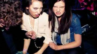 Bonnie Wright  Private Pictures