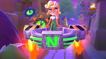 Crash Bandicoot: On the Run! - Nitro Fake Coco Boss Fight