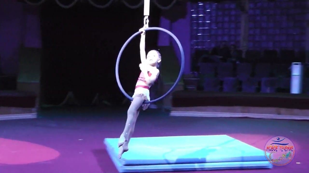 Хлызова Анна, воздушная гимнастика на кольце, 7 лет. Моана