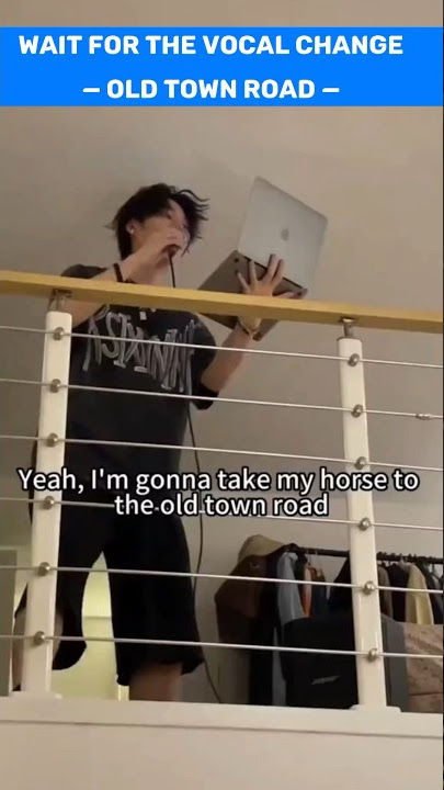 Old Town Road Cover ~ Wait For Vocal Change 😯 [ Korean Boy Cover ] #tiktok #shorts