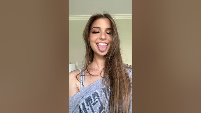 Bir ziyofatda mast ayolni sikishdi