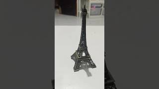 Miniatur Menara Eiffel
