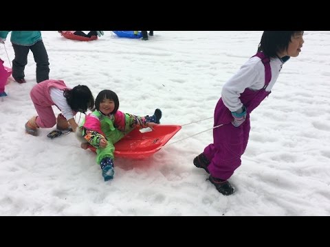 外遊び めがひらスキー場 ソリ 食事 足湯編 Youtube