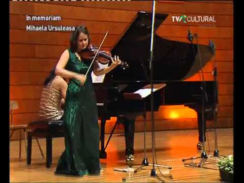 Béla Bartók -- Şase dansuri româneşti (Patricia Copacinskaia şi Mihaela Ursuleasa, 2011)