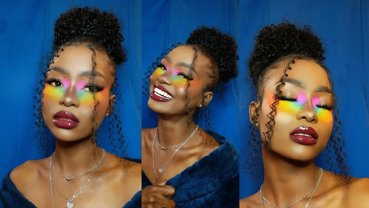 Tutorial de Cabelo - Coque Cacheado com franja