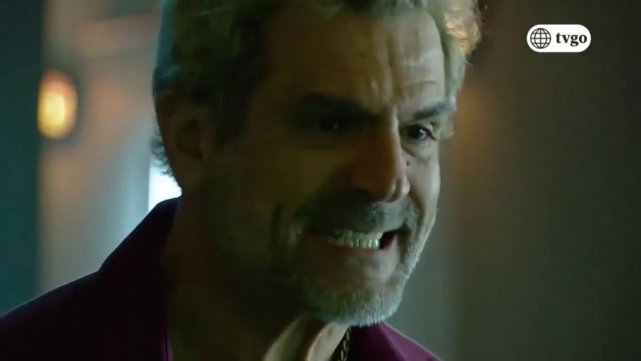 Máximo perdió el control y golpeó a Elena