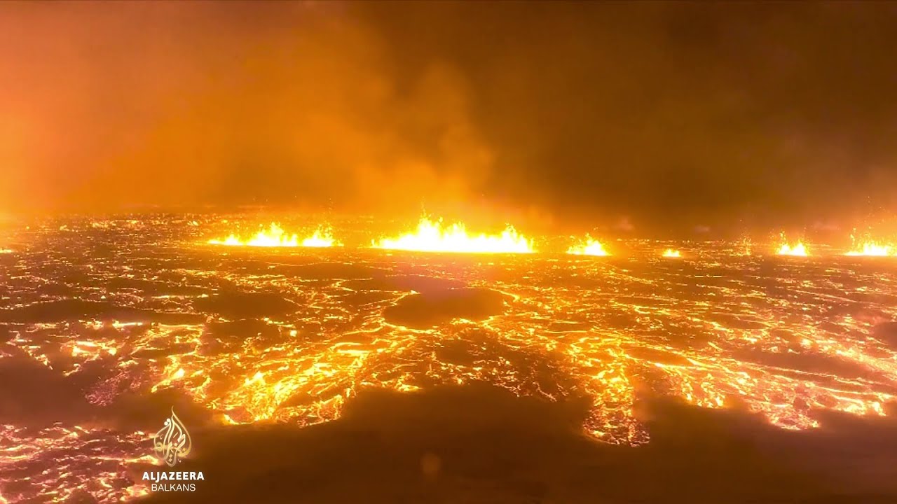 اندفعت الحمم البركانية من صدع يبلغ طوله 3.5 كيلومترات بعد ثوران بركاني في أيسلندا