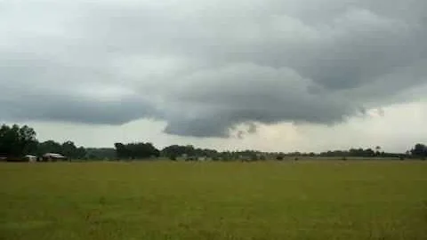 Alabama Storm -  Larry Posey Chase 5-26-2011