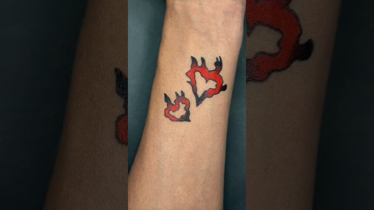 heart tattoo design with gel pen 