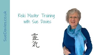Usui Reiki Master Teacher Training with Sue Davies, teaching Reiki to all levels since 2000.