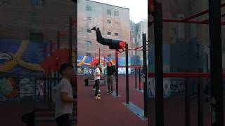 People Are Reacting To Giants on Bar😂🫣 #kiryakolesnikov #parkour #prank #funny #comedy #stunts