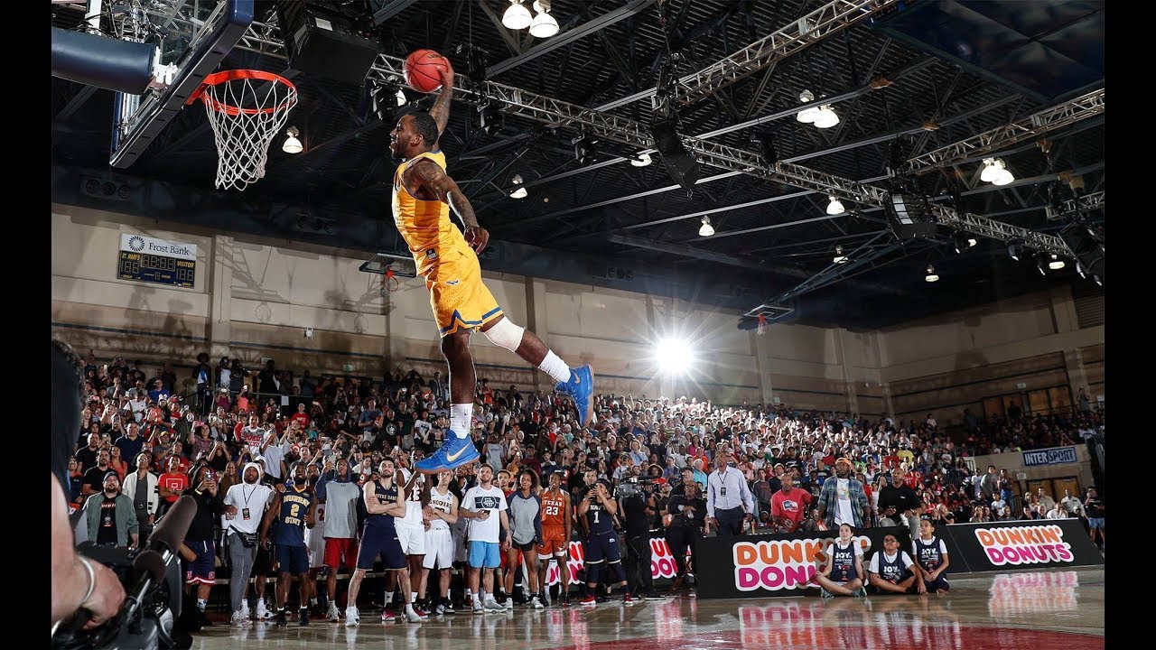 college basketball dunks