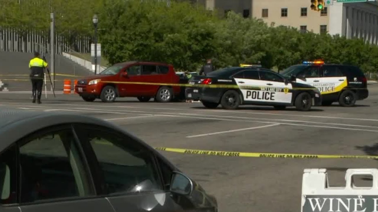 Motorcyclist dies after fatal Salt Lake City crash - YouTube