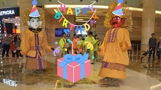 Lagu Selamat Ulang Tahun Ondel Ondel Betawi Ngarak Lagu Happy Birthday Di Mall Ramai Sekali
