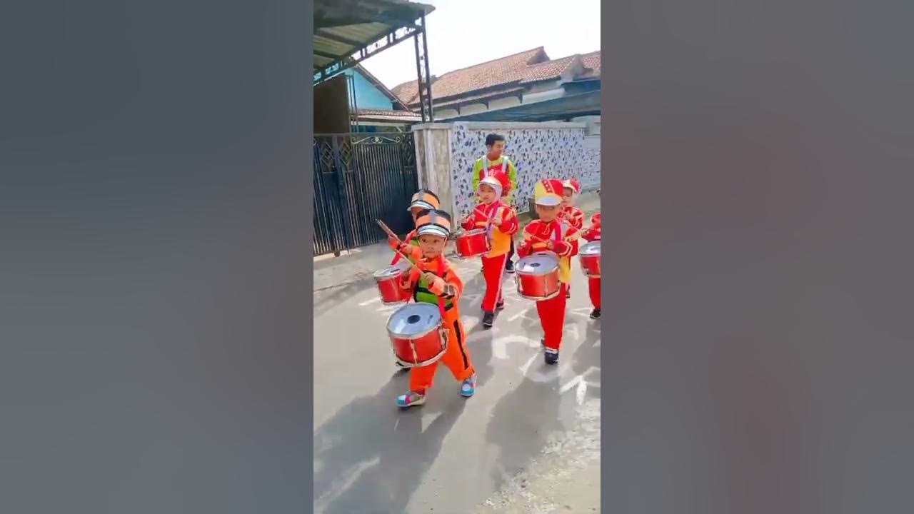 Drumband islami ceria RA Bustanul Iman Pegandon